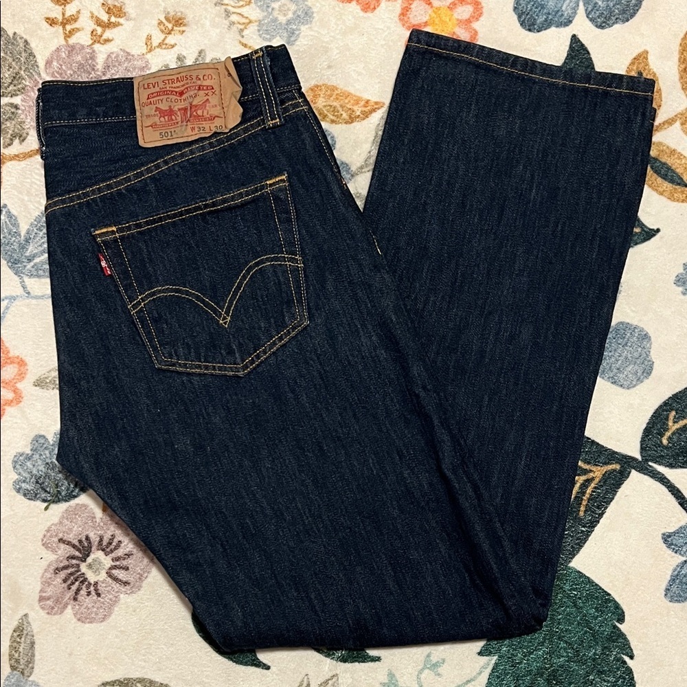 Levi's 501 original Dark Wash button fly - Picture 7 of 9